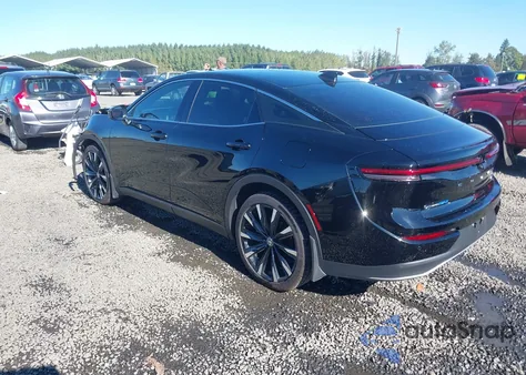 2024 Toyota Crown Platinum z USA, uszkodzony, nr VIN JTDAFAAF4R3009422